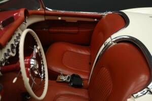 Image 16/50 of Chevrolet Corvette (1954)