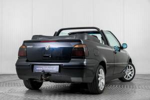 Bild 32/50 von Volkswagen Golf IV Cabrio 1.8 (2001)