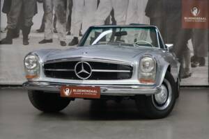 Bild 43/45 von Mercedes-Benz 280 SL (1968)