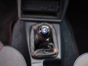 Imagen 31/50 de Alfa Romeo 155 2.5 TD (1998)