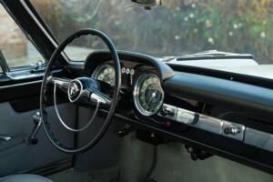 Imagen 46/50 de Lancia Flaminia Coupe Pininfarina (1961)