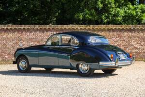 Image 2/50 de Jaguar Mk IX (1961)