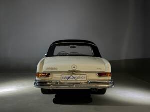 Afbeelding 20/36 van Mercedes-Benz 250 SE (1966)