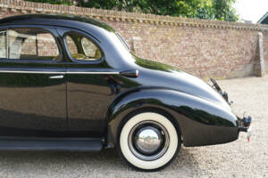 Afbeelding 12/50 van Oldsmobile F-Series Business Coupe (1938)