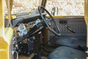 Image 3/50 de Toyota Land Cruiser BJ 40 (1979)