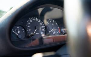 Image 24/31 of BMW 325Ci (2001)