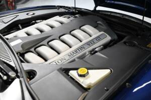 Image 16/50 of Aston Martin DB 7 GT (2004)
