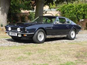 Bild 1/32 von Aston Martin V8 (1973)