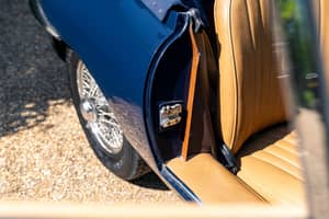 Image 53/86 de Jaguar E-Type (1967)
