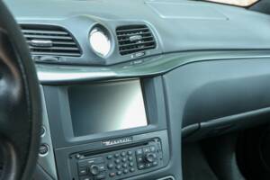Image 41/50 of Maserati GranTurismo S (2008)