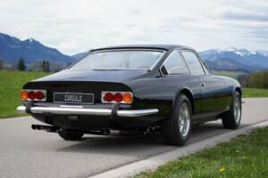 Image 14/16 de Ferrari 365 GT 2+2 (1968)