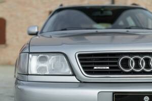 Bild 9/50 von Audi A6 Avant 2.0 quattro (1995)