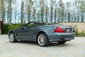 Image 10/50 of Mercedes-Benz SL 500 (2001)