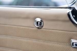 Immagine 58/93 di Mercedes-Benz 230 SL (1965)