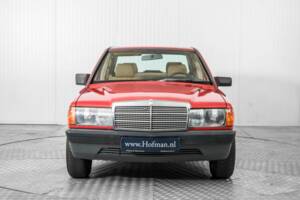 Obraz 15/50 pojazdu Mercedes-Benz 190 D (1986)