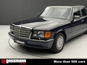 Imagen 9/15 de Mercedes-Benz 560 SEL (1991)