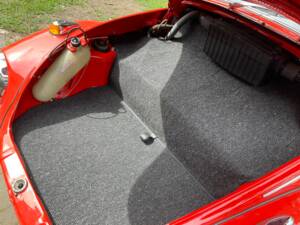 Image 5/9 de Volkswagen Beetle 1302 (1972)