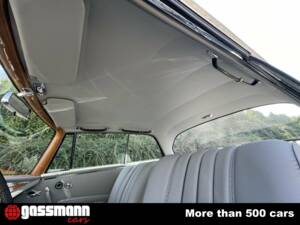 Bild 15/15 von Mercedes-Benz 220 SE b (1962)