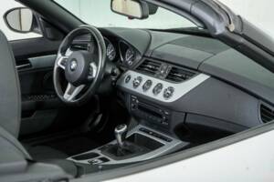 Image 18/50 of BMW Z4 sDrive23i (2010)