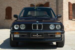 Bild 5/50 von BMW 320i (1989)