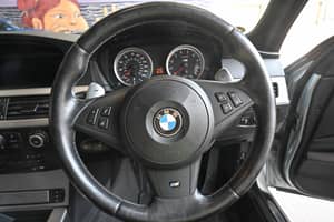 Immagine 27/58 di BMW M5 (2007)