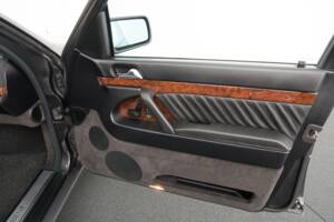 Image 16/45 of Mercedes-Benz 500 SEL (1992)