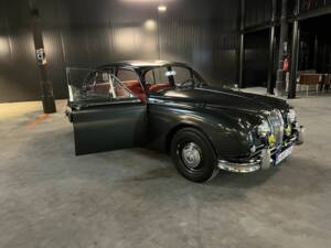 Bild 7/8 von Jaguar Mk II 3.8 (1967)