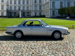 Image 4/72 of BMW 3.0 CS (1973)
