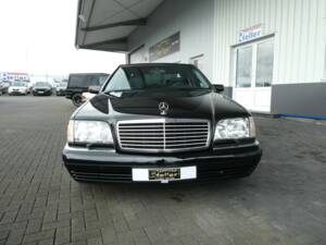 Image 2/16 of Mercedes-Benz S 500 L (1996)