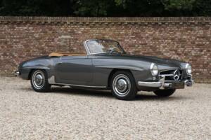 Image 41/50 of Mercedes-Benz 190 SL (1956)