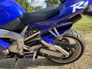 Bild 39/41 von Yamaha YZF 1000 R1 (1998)