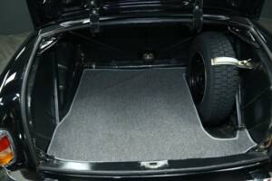 Bild 34/49 von Mercedes-Benz 180 D (1956)