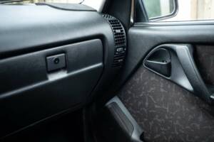 Afbeelding 23/38 van Opel Omega 3,0i 24V (1992)