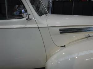 Bild 7/50 von Packard One-Twenty (1939)