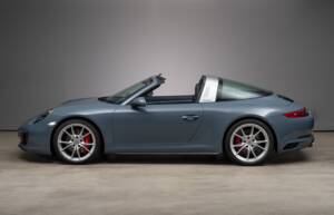 Image 7/37 of Porsche 911 Targa 4S (2016)