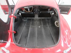 Afbeelding 29/30 van Jaguar E-Type 4.2 (1966)