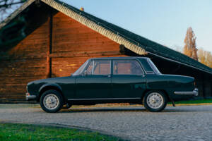 Image 11/78 of Alfa Romeo 1750 Berlina (1970)