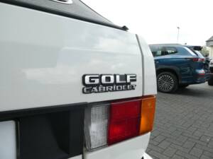 Image 23/23 of Volkswagen Golf Mk I Convertible 1.8 (1992)