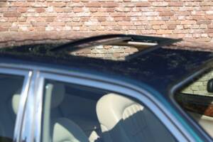 Bild 34/50 von Jaguar XJ 8 4.0 Executive (2001)