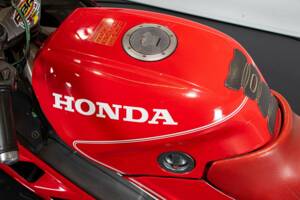 Imagen 50/50 de Honda VFR 750R RC 30 (1988)