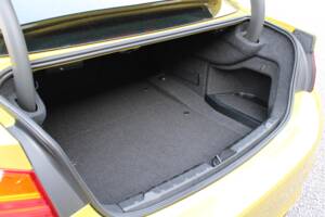 Image 70/98 of BMW M4 (2014)