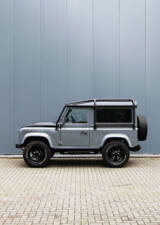 Image 26/56 of Land Rover 90 (1990)