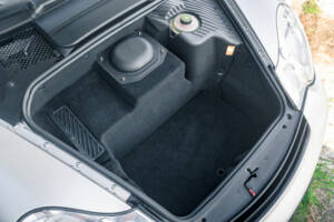 Image 50/51 of Porsche 911 GT2 (2001)
