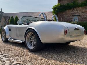 Immagine 3/27 di AC Cobra 427 (1967)