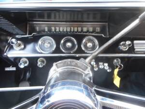 Imagen 13/25 de Chevrolet Bel Air Sedan (1961)