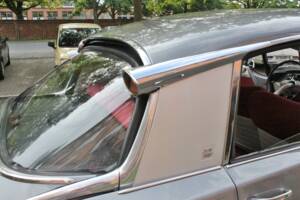 Image 17/22 of Citroën DS 21 Pallas (1966)