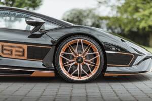 Image 12/68 of Lamborghini Sián FKP 37 (2021)