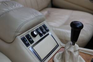 Bild 18/36 von Maserati Quattroporte 4900 (1984)