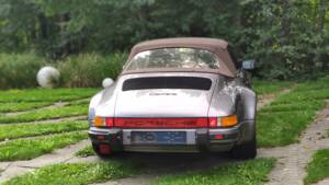 Image 66/104 of Porsche 911 Carrera 3.2 (1986)