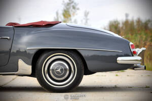 Image 31/59 of Mercedes-Benz 190 SL (1958)